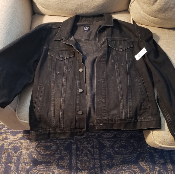 GAP Other - Gap Men's Denim jacket Large
